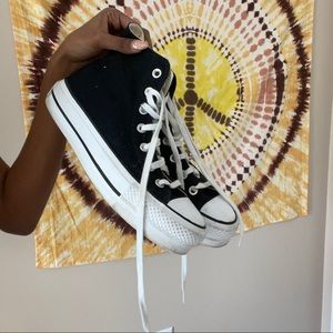 Platform Black Converse